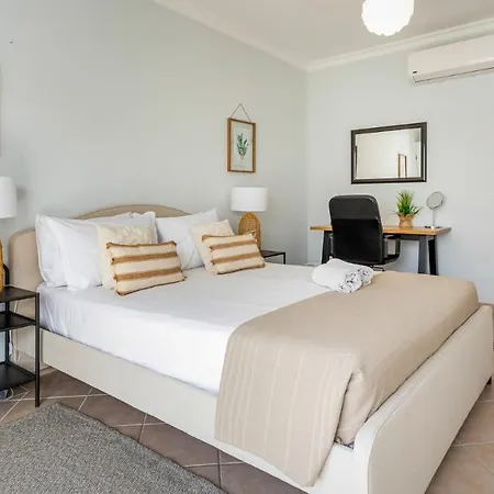 Apartment 3br With Pool And Ac By The By Lovelystay *