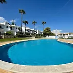 3br With Pool And Ac By The By Lovelystay شقة البوفيرا